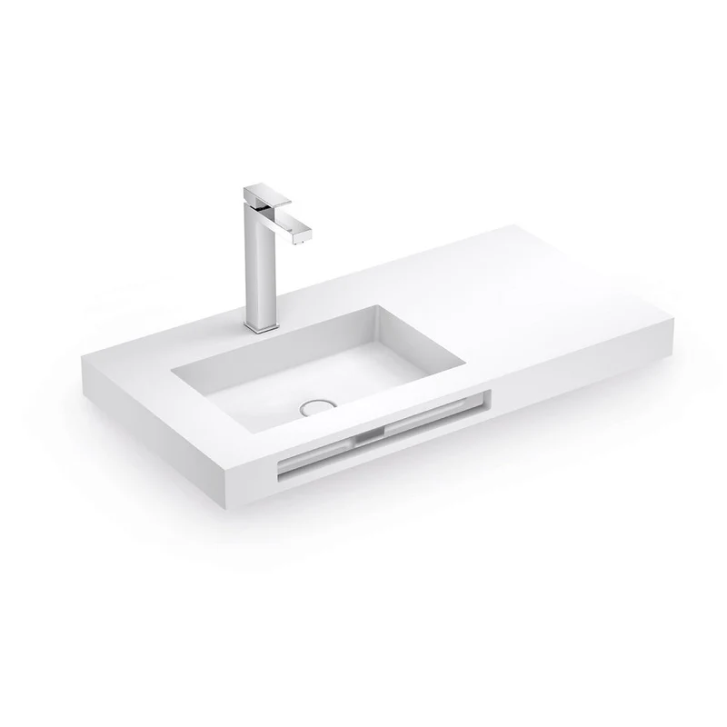 Lavinia-bt-p15010