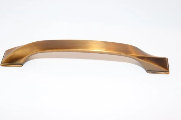 VILA |6583| Drawer Handles Pulls Solid Zinc Alloy Furniture cupboard or Kitchen Drawer Handles 1-Pec