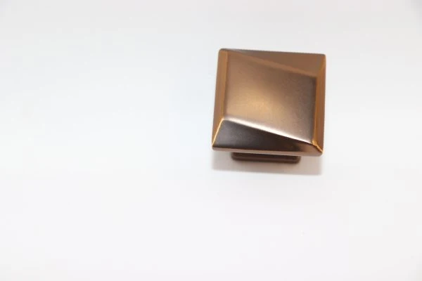 VILA |6583| Drawer Handles Pulls Solid Zinc Alloy Furniture cupboard or Kitchen Drawer Handles 1-Pec