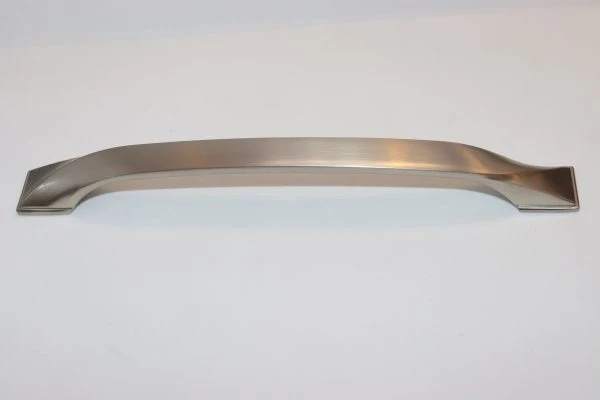 VILA |6583| Drawer Handles Pulls Solid Zinc Alloy Furniture cupboard or Kitchen Drawer Handles 1-Pec