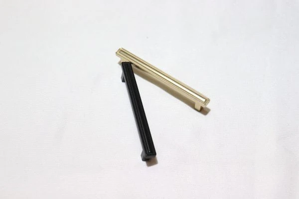 VILA (F2254) Drawer Handles Pulls Solid Zinc Alloy Furniture cupbord or Kitchen Drawer Handles 1-pec